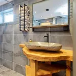 Alexanderpark 12 - Not Intended For Company Or Work-related *