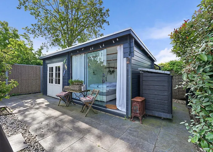 Alexanderpark 12 - Not Intended For Company Or Work-related